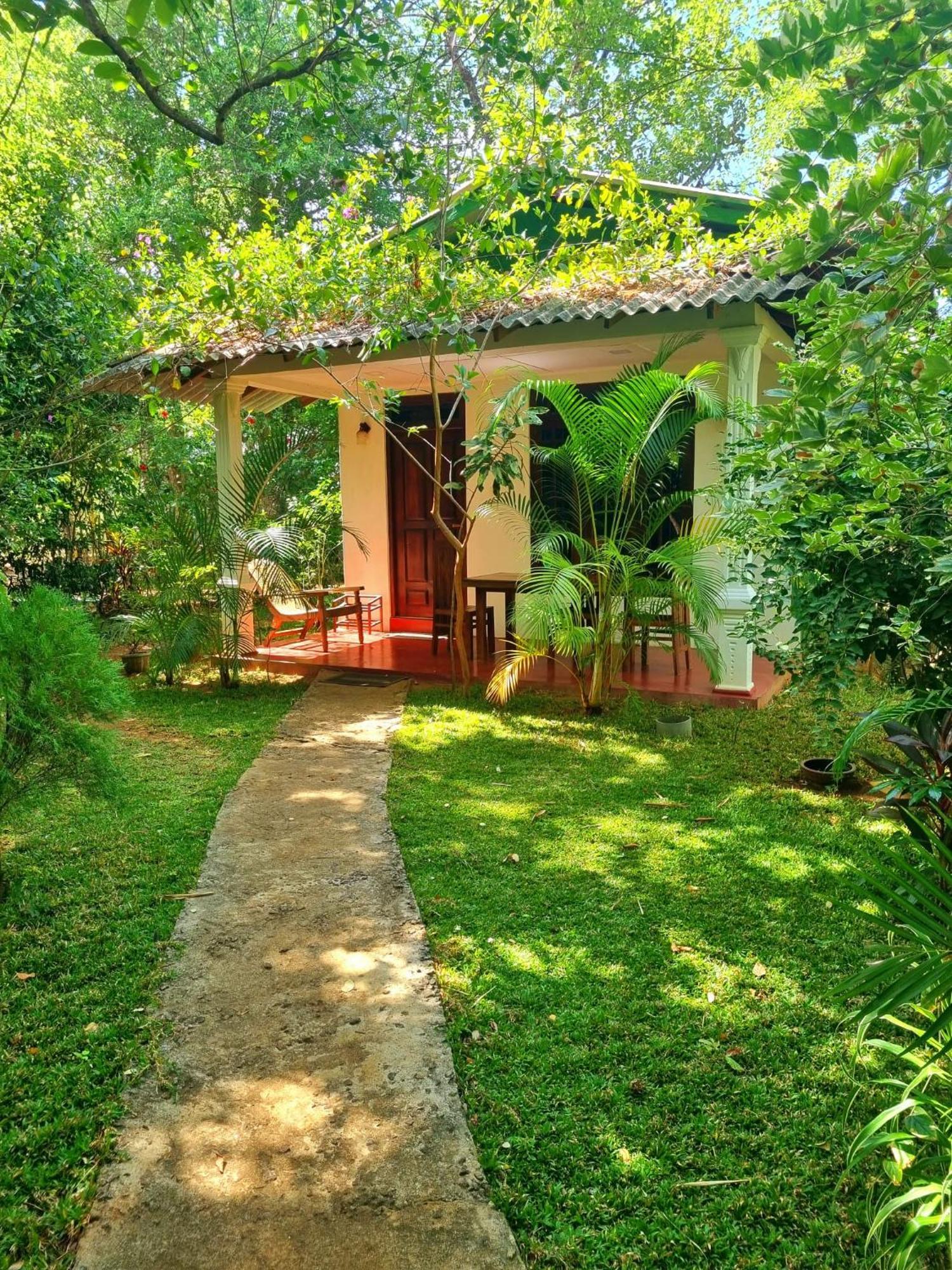 Sunrise Cottage Sigirîya Extérieur photo
